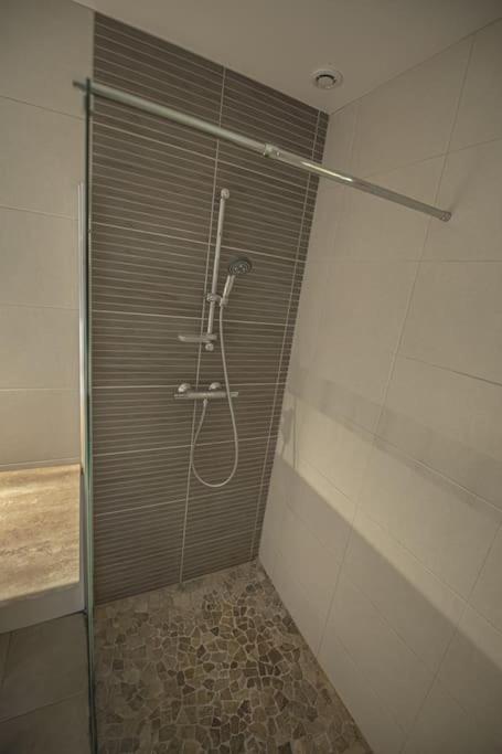 Ney Gite Jura Mina Chalet Au Milieu De La Natureヴィラ エクステリア 写真