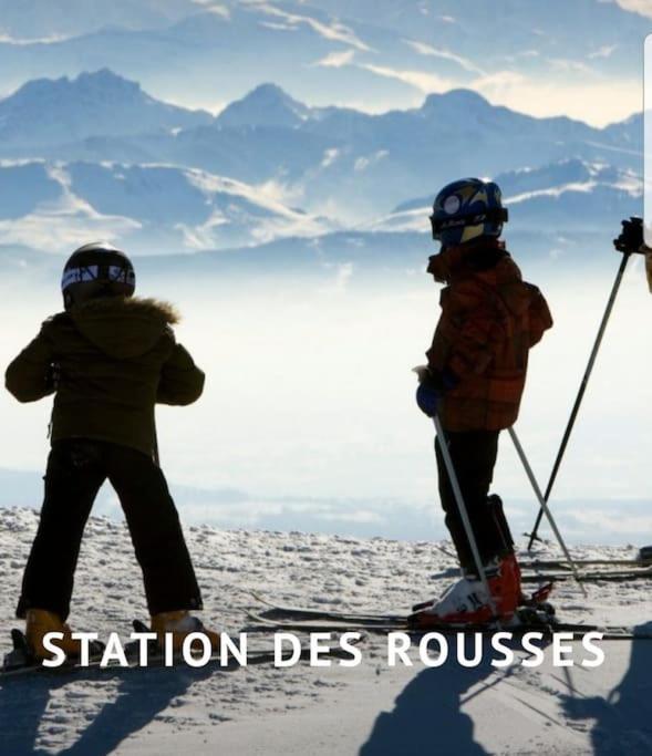 Ney Gite Jura Mina Chalet Au Milieu De La Natureヴィラ エクステリア 写真